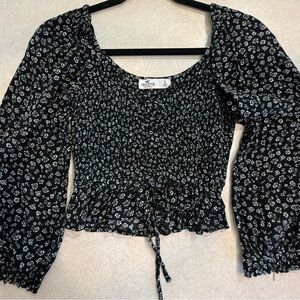 Hollister Black and White Floral Blouse